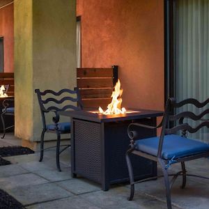 King Room Patio Firepit